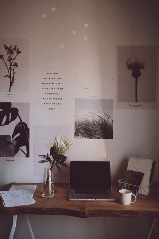 Tips for Creating a Relaxing Home Workspace to Boost Productivity